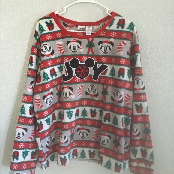 Festive Holiday Sweater - Picture 6 of 6